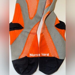 NWOT NURSE YARD COMPRESSION SOCKS ORANGE SZ XXXL